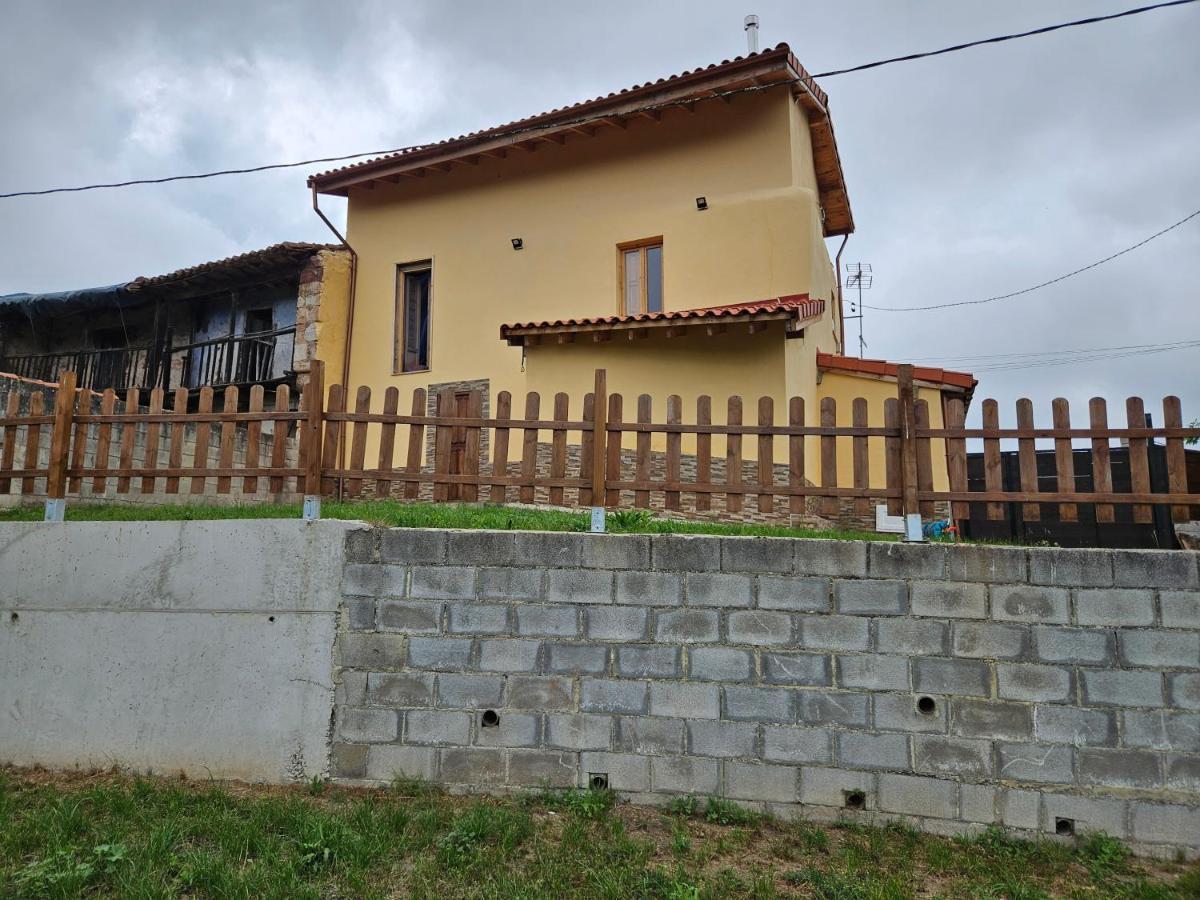 201A La Huerta De Cayao Villa Villaviciosa  Exterior foto